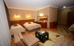 Hotel Istanbul  3*